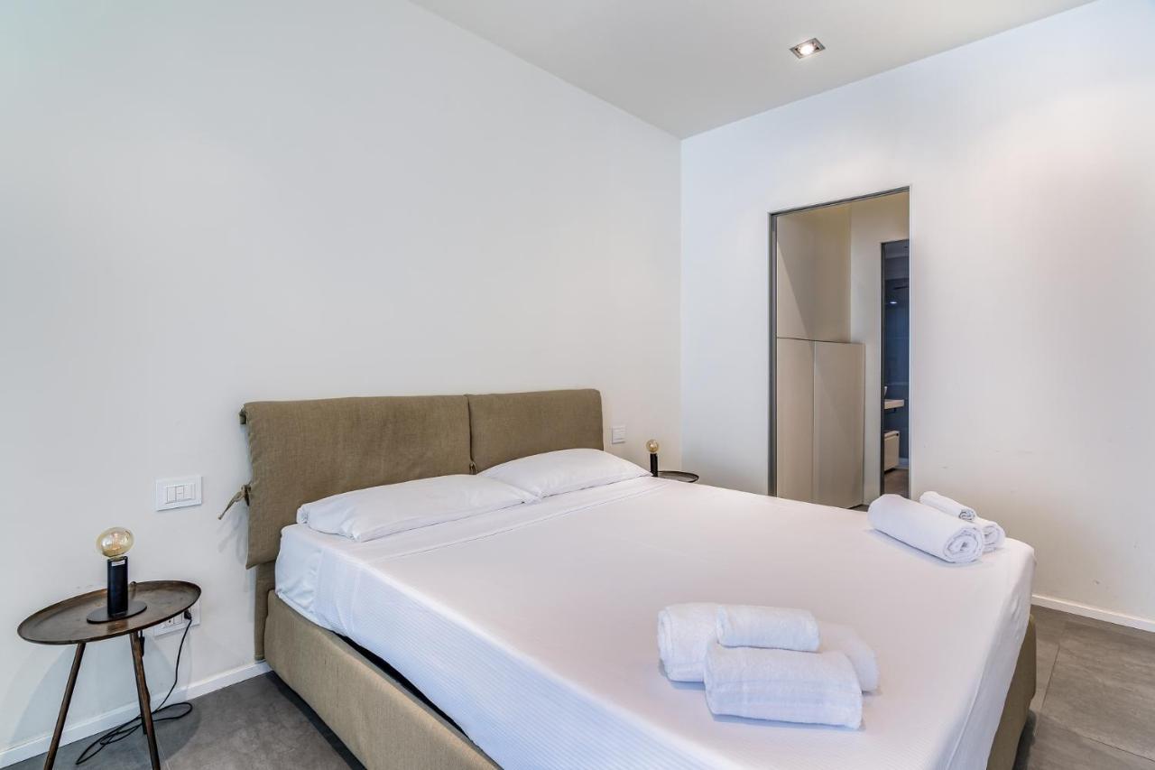 San Maurilio Apartment Milan Bagian luar foto